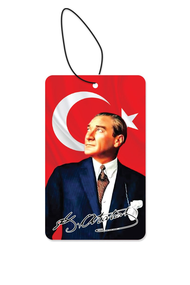 Sherit Atatürk ve Türk Bayrak Araba Kokusu